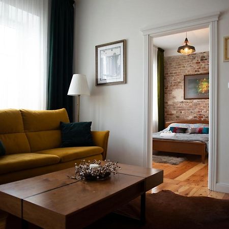 Апартаменты Klimatyczny Apartament Art Deco Хелм Экстерьер фото