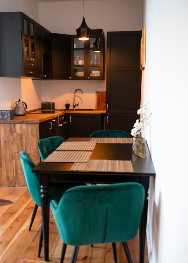 Апартаменты Klimatyczny Apartament Art Deco Хелм Экстерьер фото