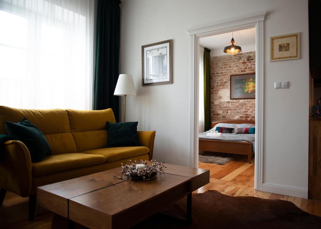 Апартаменты Klimatyczny Apartament Art Deco Хелм Экстерьер фото